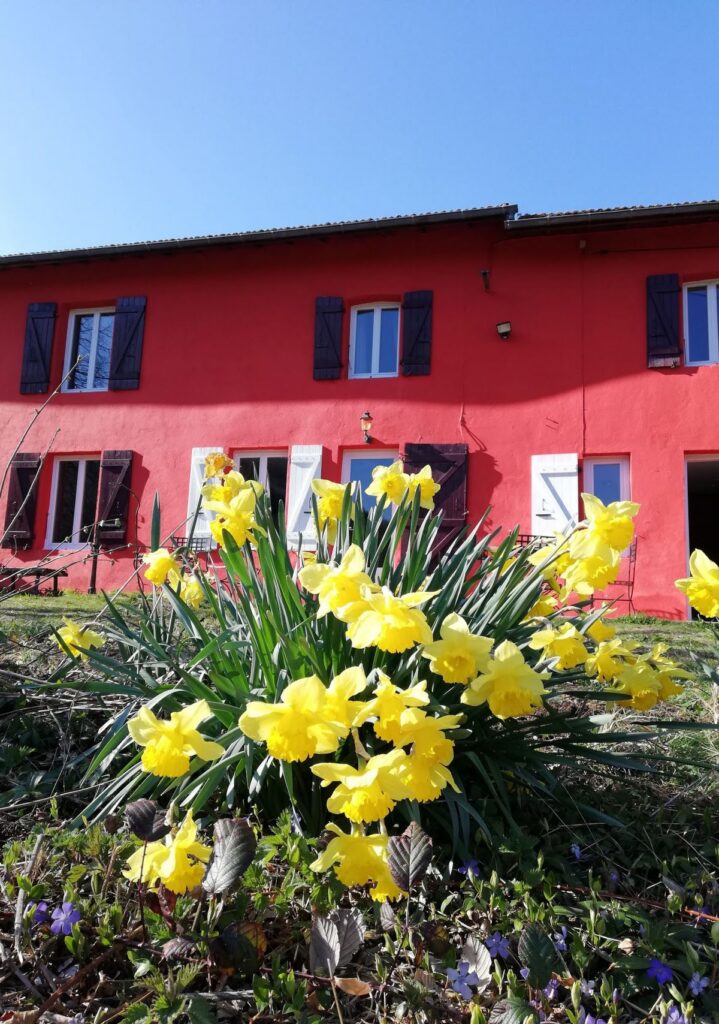 Historique de La Maison Rouge à Laprugne dans l'Allier